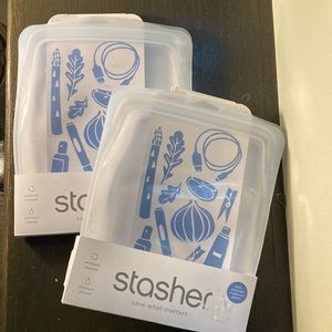 2 (Two) Stasher Silicone Quart Size Zip Lock Bags